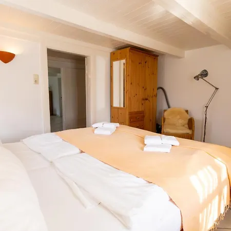 Haus Kuehl Whg 1 דירה *